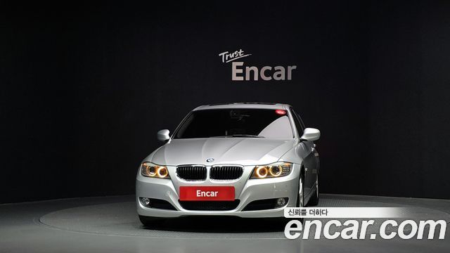 BMW 3 Series (E90) 320i Sedan 2012 — фото 3