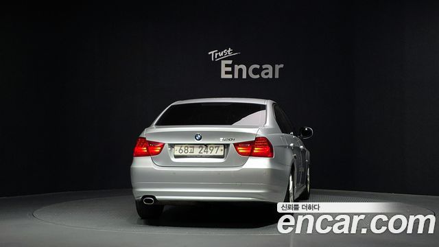 BMW 3 Series (E90) 320i Sedan 2012 — фото 4