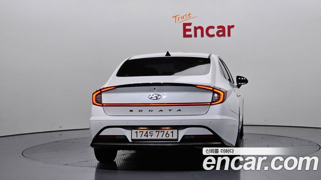 Hyundai Sonata Hybrid (DN8) Premium 2021 — фото 4