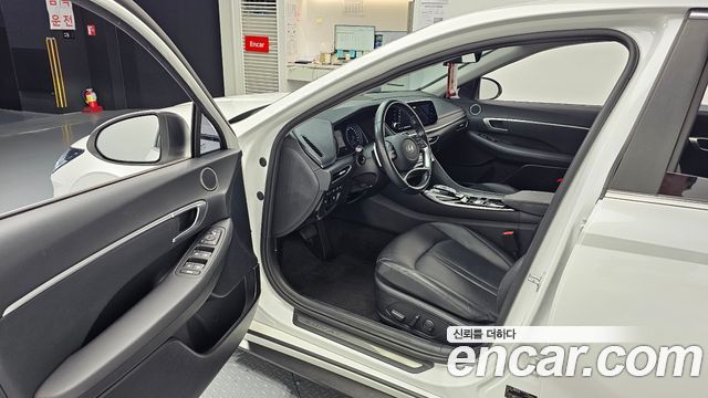 Hyundai Sonata Hybrid (DN8) Premium 2021 — фото 10