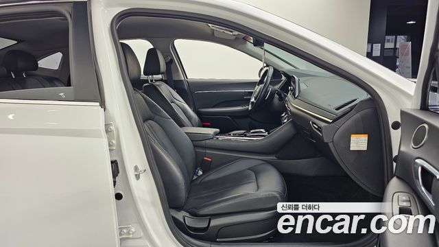 Hyundai Sonata Hybrid (DN8) Premium 2021 — фото 11