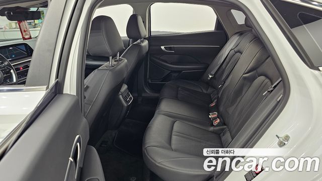 Hyundai Sonata Hybrid (DN8) Premium 2021 — фото 12