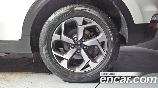 Kia Sportage The Bold Diesel 2.0 2WD Luxury 2019 — фото 21