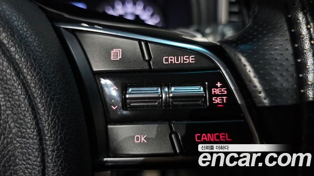 Kia Sportage The Bold Diesel 2.0 2WD Luxury 2019 — фото 28