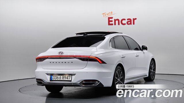 Hyundai Grandeur (IG) 2.5 Le Blanc 2023 — фото 2