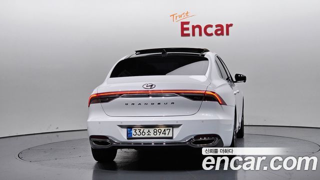 Hyundai Grandeur (IG) 2.5 Le Blanc 2023 — фото 4