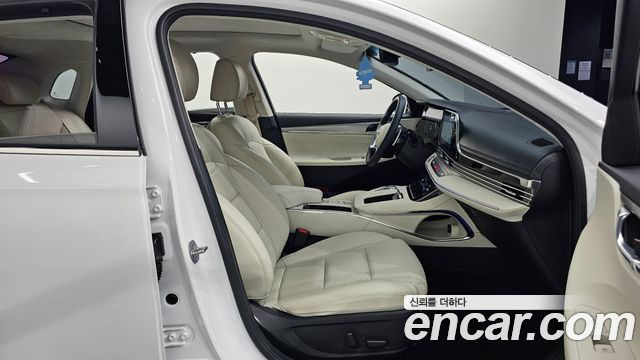 Hyundai Grandeur (IG) 2.5 Le Blanc 2023 — фото 11