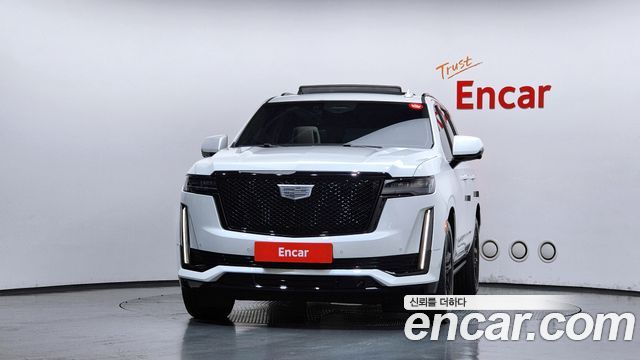 Cadillac Escalade (V) 6.2 Sports Platinum 2022 — фото 3