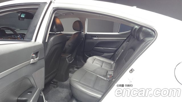 Hyundai Avante (AD) 1.6 Smart 2019 — фото 12