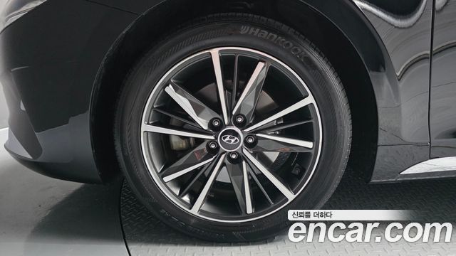 Hyundai Grandeur (IG) 2.5 Le Blanc 2023 — фото 5