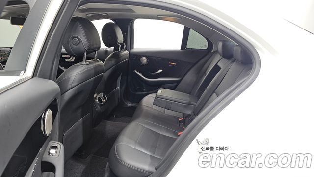 Mercedes-Benz C-Class (W205) C200 2020 — фото 12