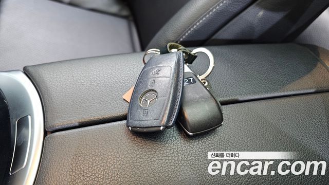 Mercedes-Benz C-Class (W205) C200 2020 — фото 16
