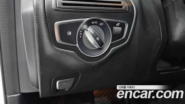 Mercedes-Benz C-Class (W205) C200 2020 — фото 19