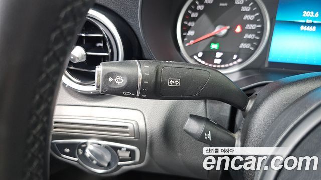 Mercedes-Benz C-Class (W205) C200 2020 — фото 20
