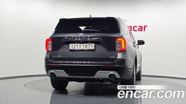 Ford Explorer (VI) 2.3 LimIted 4WD 2020 — фото 4