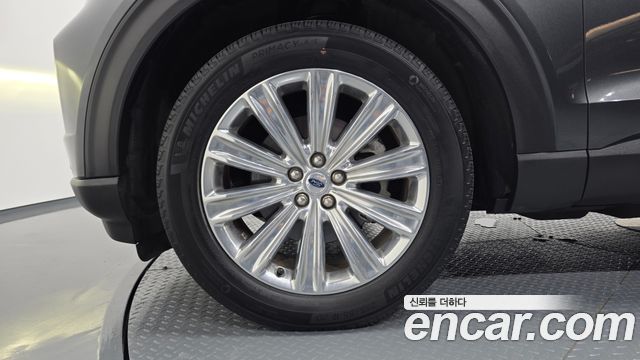 Ford Explorer (VI) 2.3 LimIted 4WD 2020 — фото 5