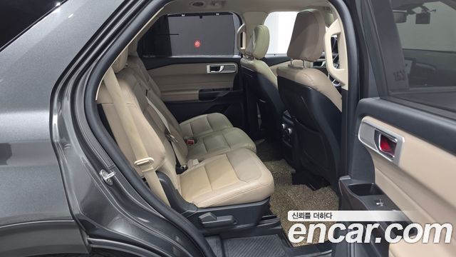 Ford Explorer (VI) 2.3 LimIted 4WD 2020 — фото 11