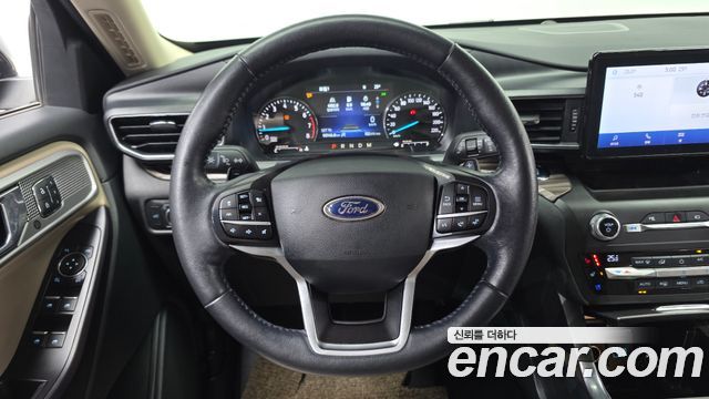 Ford Explorer (VI) 2.3 LimIted 4WD 2020 — фото 15