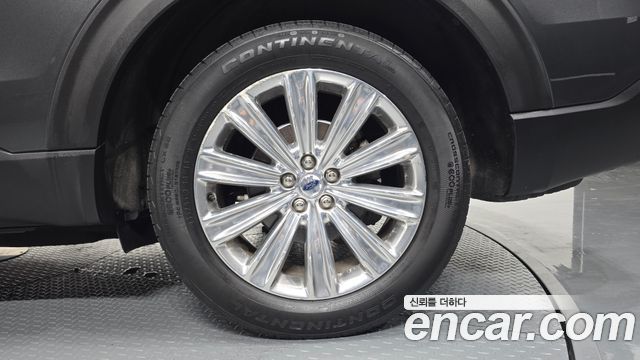 Ford Explorer (VI) 2.3 LimIted 4WD 2020 — фото 21