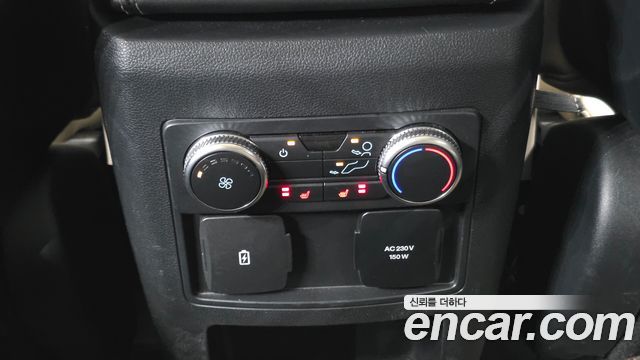 Ford Explorer (VI) 2.3 LimIted 4WD 2020 — фото 32