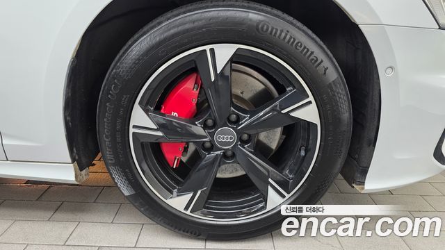 Audi A6 (C8) 45 TFSI Quattro Premium 2019 — фото 21