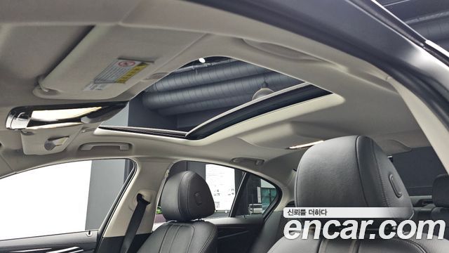 BMW 5 Series (G30) 520i Luxury 2020 — фото 23