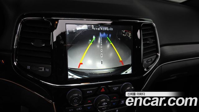 Jeep Grand Cherokee 3.6 Limited WK2 2019 — фото 19
