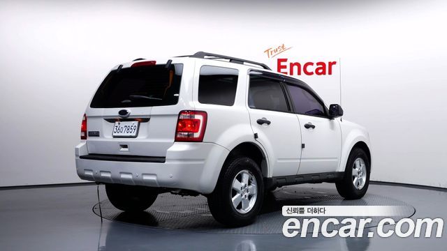 Ford Escape 2.5 XLT 4WD 2nd 2011 — фото 2