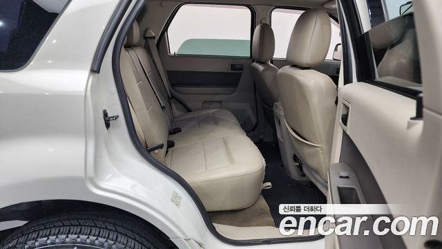 Ford Escape 2.5 XLT 4WD 2nd 2011 — фото 11