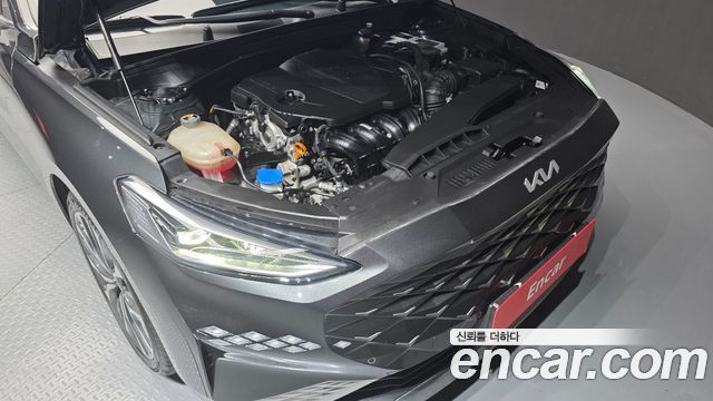 Kia K8 2.5 Gasoline 2WD Noblesse 2023 — фото 6