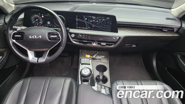Kia K8 2.5 Gasoline 2WD Noblesse 2023 — фото 7