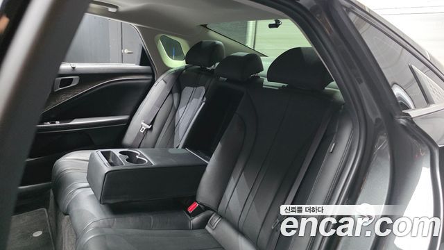 Kia K8 2.5 Gasoline 2WD Noblesse 2023 — фото 12