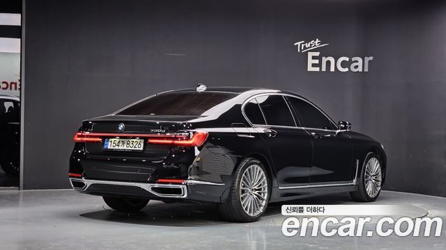 BMW 7 Series (G11) 730d xDrive Design Pure Excellence 2021 — фото 2