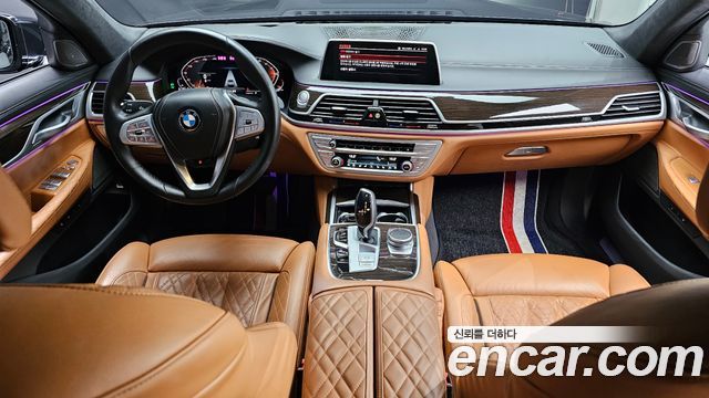BMW 7 Series (G11) 730d xDrive Design Pure Excellence 2021 — фото 7