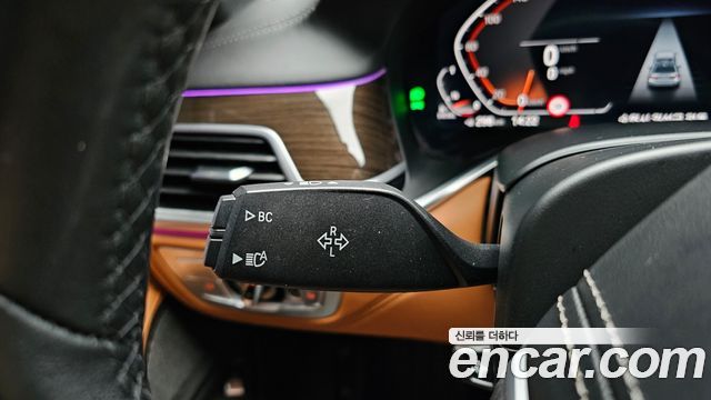 BMW 7 Series (G11) 730d xDrive Design Pure Excellence 2021 — фото 29
