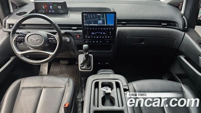 Hyundai Staria Tourer 11-Seater Modern 2023 — фото 7