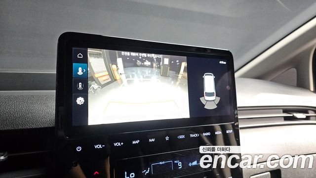 Hyundai Staria Tourer 11-Seater Modern 2023 — фото 15
