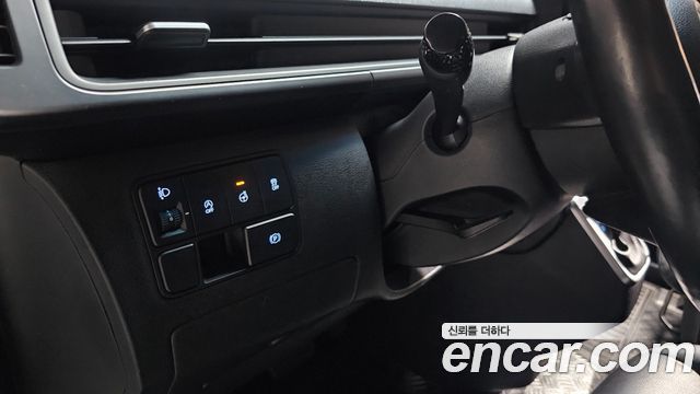 Hyundai Staria Tourer 11-Seater Modern 2023 — фото 17