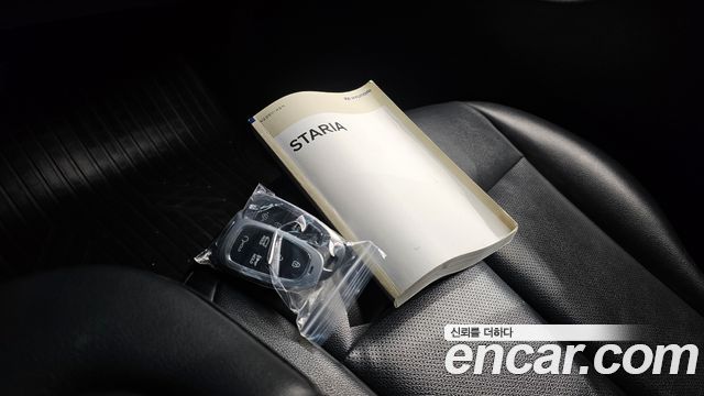 Hyundai Staria Tourer 11-Seater Modern 2023 — фото 19