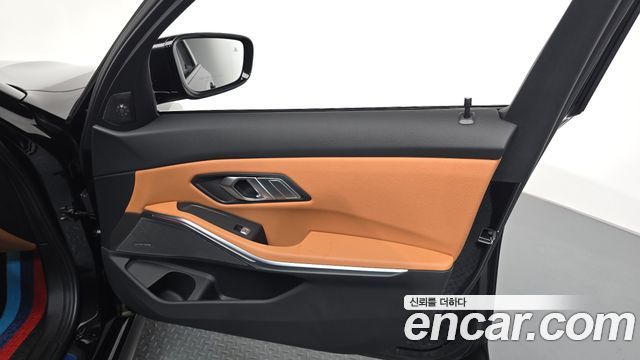 BMW 3 Series (G20) 320i M Sport 2024 — фото 24