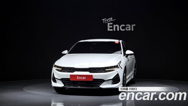 Kia K5 (III) 2.0 Noblesse 2023 — фото 3
