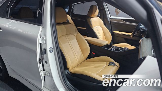 Kia K5 (III) 2.0 Noblesse 2023 — фото 12