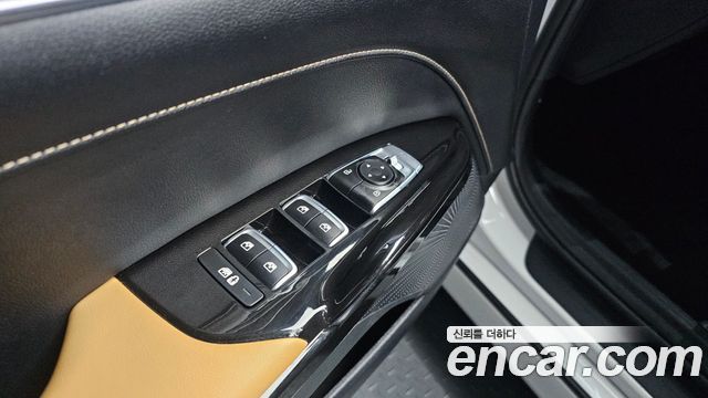Kia K5 (III) 2.0 Noblesse 2023 — фото 27
