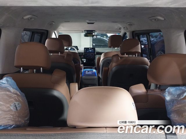 Hyundai Staria Lounge 9-Seater Inspiration 2023 — фото 17