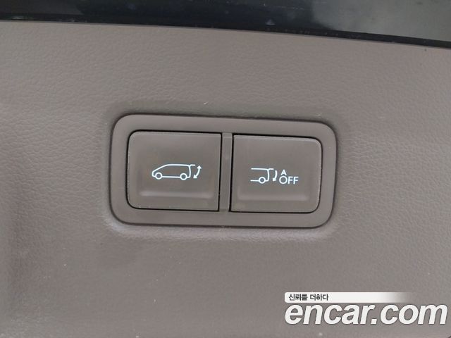 Hyundai Staria Lounge 9-Seater Inspiration 2023 — фото 18