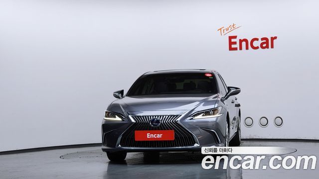 Lexus ES300h (VII) Luxury Plus 2021 — фото 3