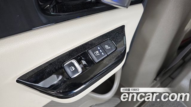 Kia Carnival (IV) Diesel 7-Seater Hi-Limousine Signature 2022 — фото 23