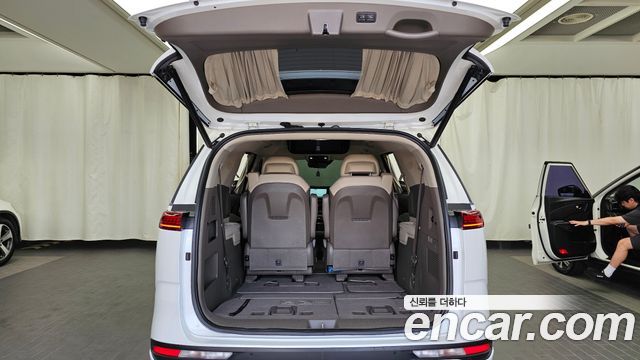 Kia Carnival (IV) Diesel 7-Seater Hi-Limousine Signature 2022 — фото 24