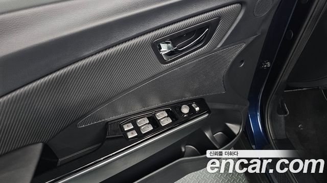 KG Mobility (SsangYong) Tivoli Armor Diesel VX 2WD 2019 — фото 37