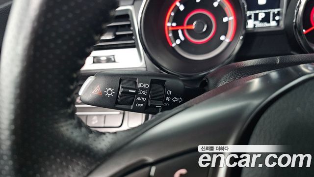 KG Mobility (SsangYong) Tivoli Armor Diesel VX 2WD 2019 — фото 40